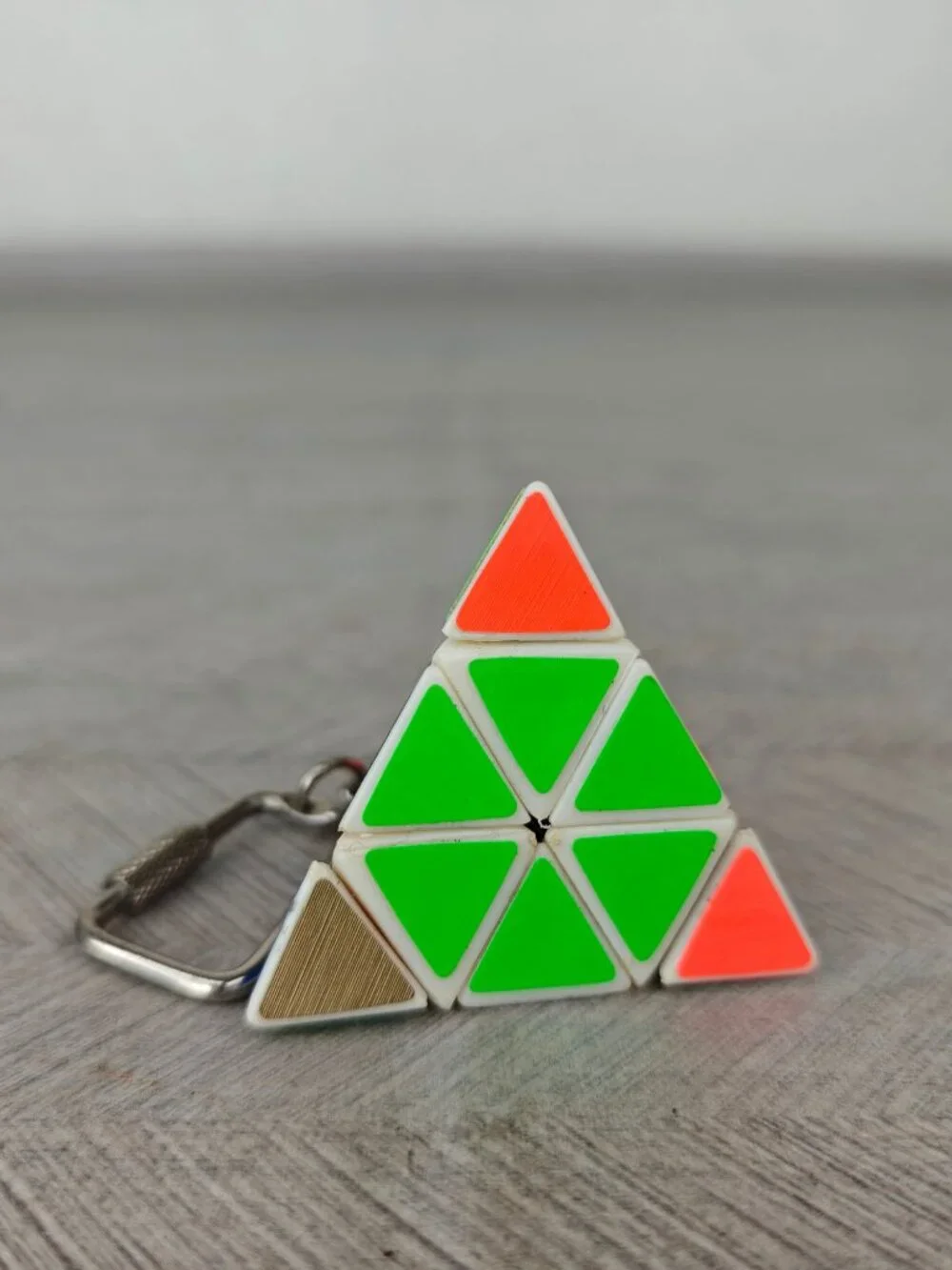 Vintage TOMY Pyraminx Pyramid Rubik’s Cube Keychain Plastic Multicolor Puzzle